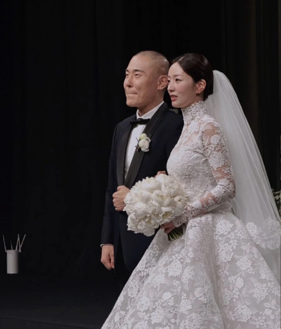 에이핑크 윤보미 결혼식 사진