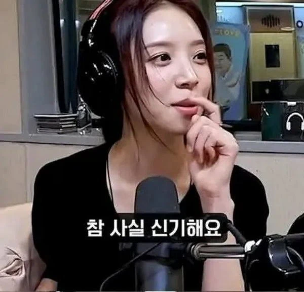 의외로 여자들이 상상하는 남자화장실 ㄷㄷ.jpg