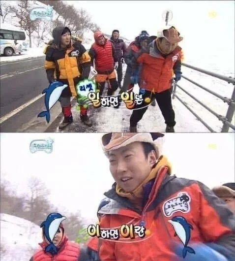 미국 항공모함을 공격한 두번째 나라.jpg