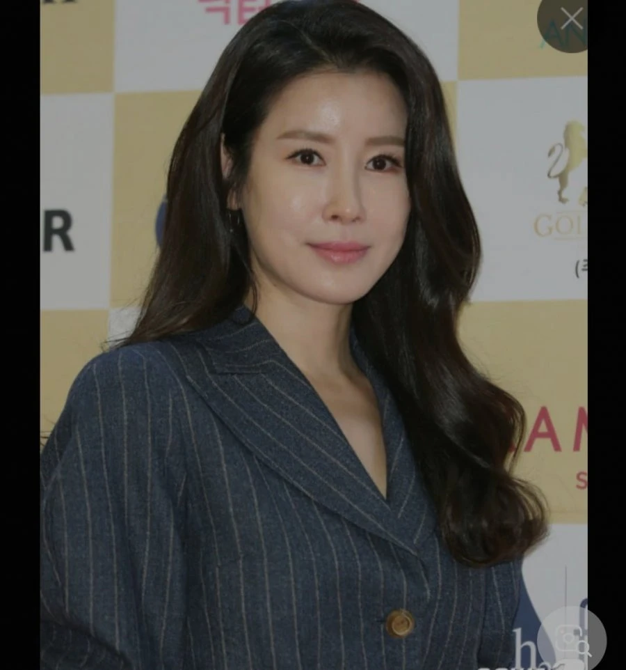 아이유 20년후 예상얼굴