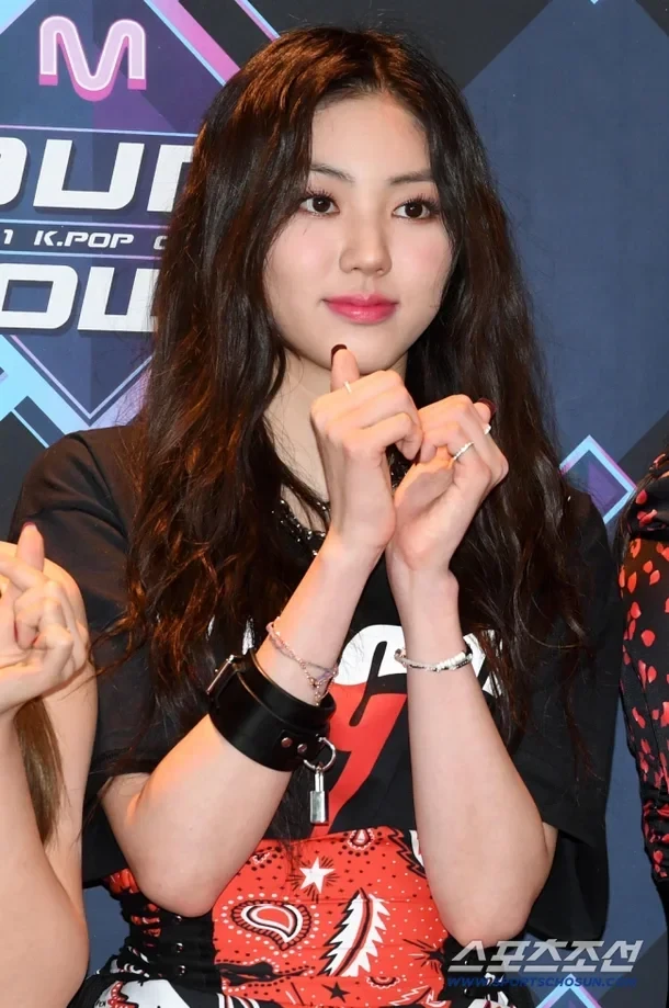 권은빈, 연예계 은퇴