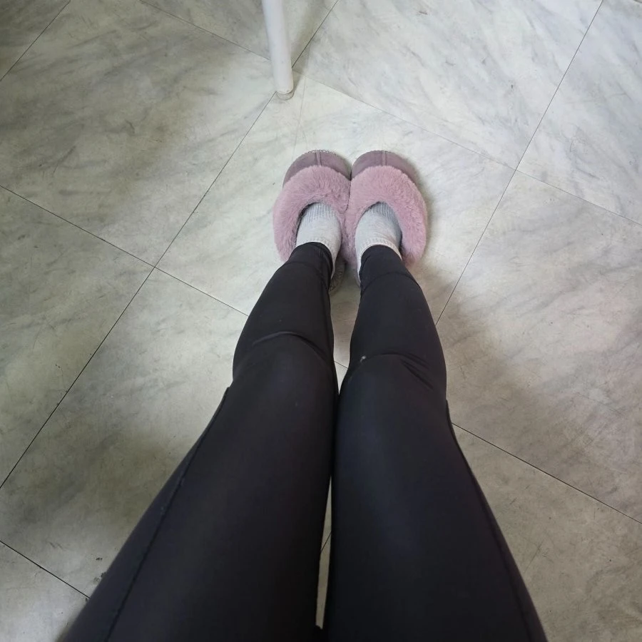 남친이 제 다리 두껍다는데.. 이거 진짜 두꺼운 건가요?
