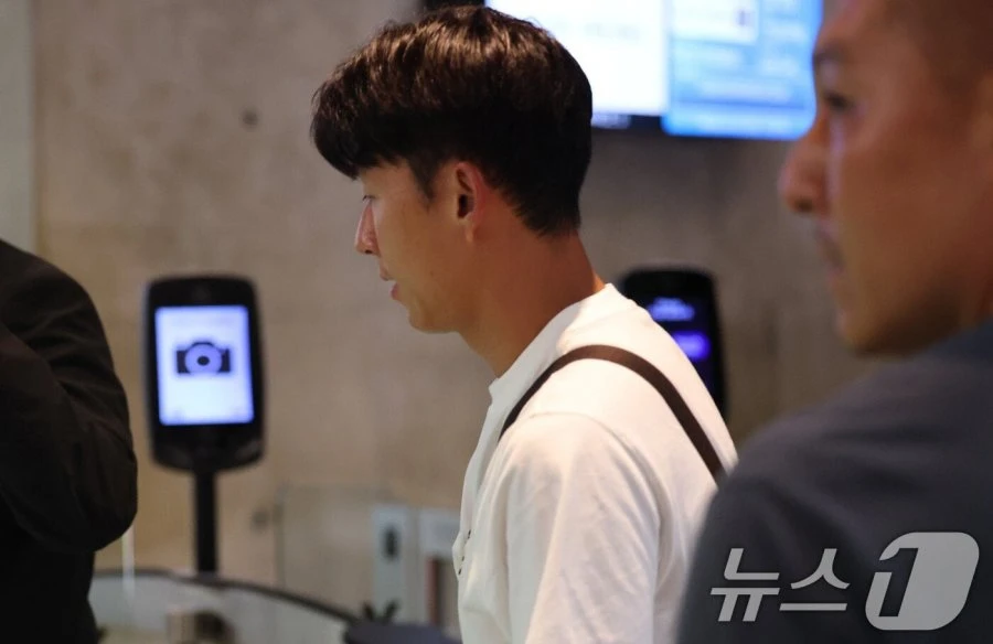 손흥민 LA공항 사진