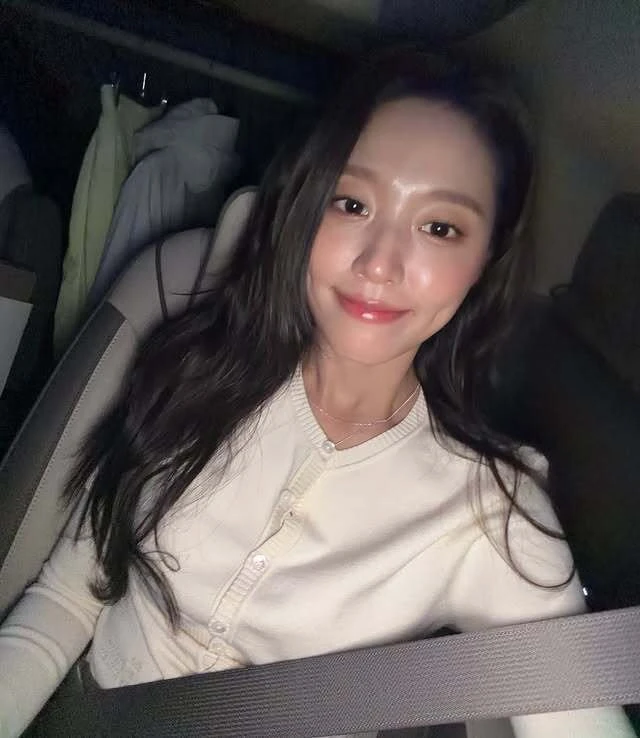 시대의 아이콘 설현 근황