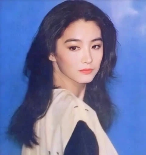 동방불패 임청하 리즈 사절 미모.jpg