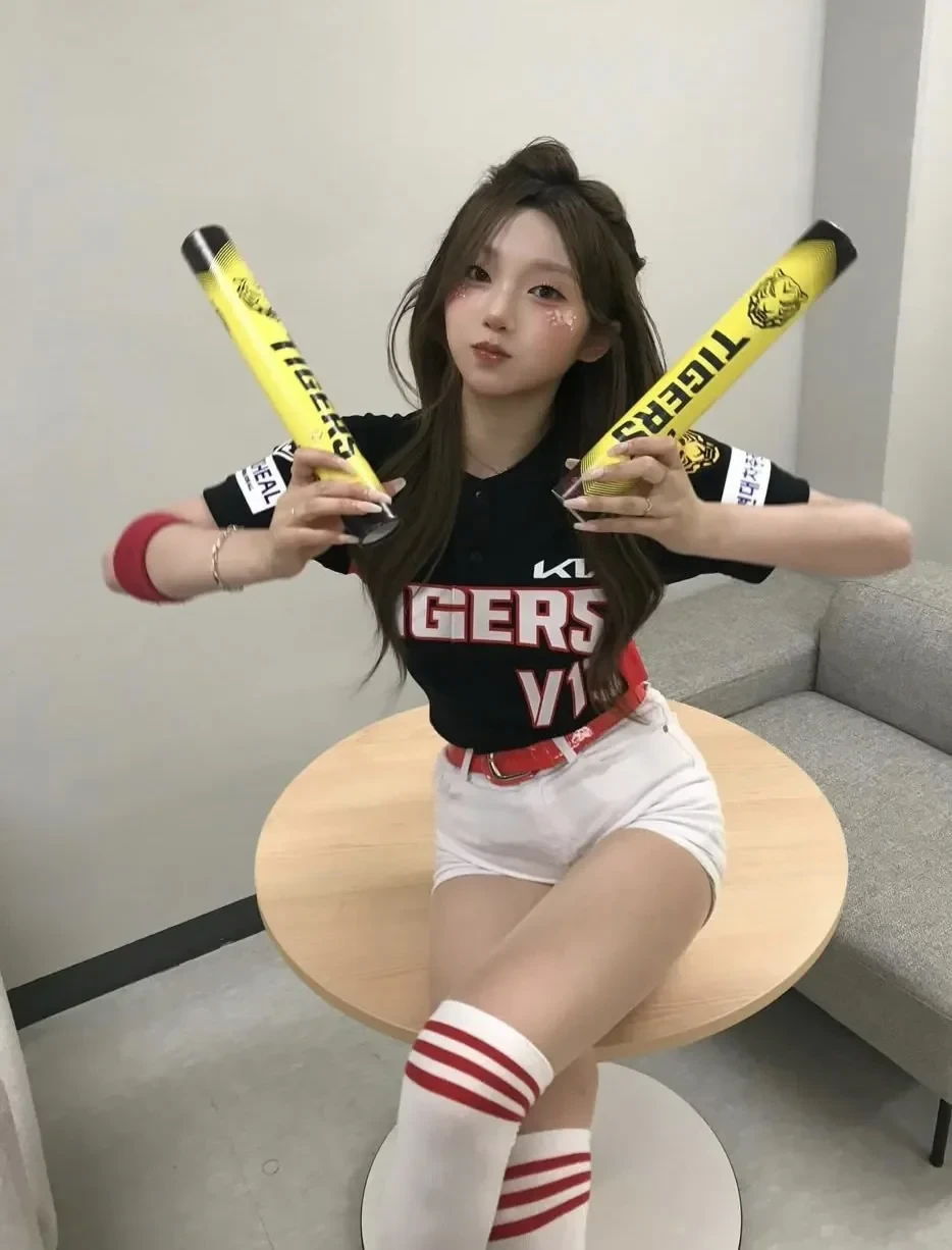 아이돌 같다는 기아 신입 치어리더