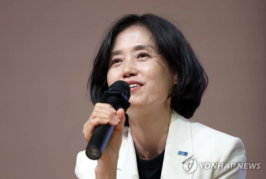 법사위원장은 야당에 주는게 맞긴함