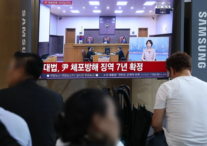 윤석열 징역 7년 확정인데 체포방해한 국힘 의원들은 기소 안 하나요?