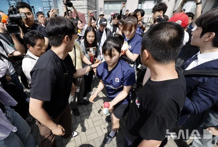 잠실 올공 시위대 미쳤네요 ㄷ.jpg