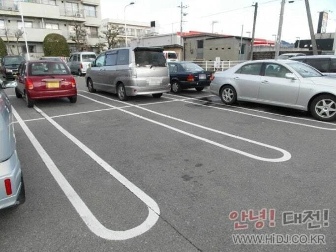 한국도 도입했으면 하는, 일본식 주차라인