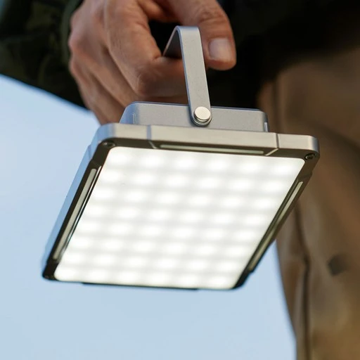 [ㅋㅍ]써드라인 초경량 알루미늄 9000mAh 대용량 LED 캠핑 랜턴 플러드 라이트 메인 조명 캠핑 조명( 29,800원, 35% 할인)
