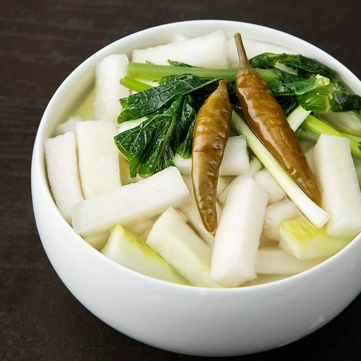 [ㅋㅍ]한복선의 궁중비법 미색감 동치미, 3kg, 1개( 11,380원, 18% 할인)