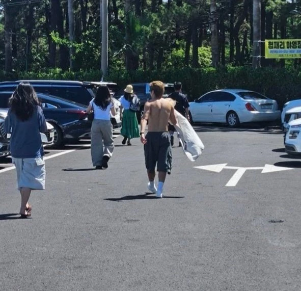 이강인 근황.jpg