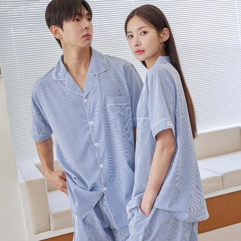 [ㅋㅍ]도씨 커플용 냉감 실크핏 클린 반팔 카라 잠옷 상하의 세트 D-3653, XL( 17,920원, 26% 할인)