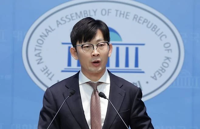 다혈질 탈북자 박충권 재산 60배 껑충