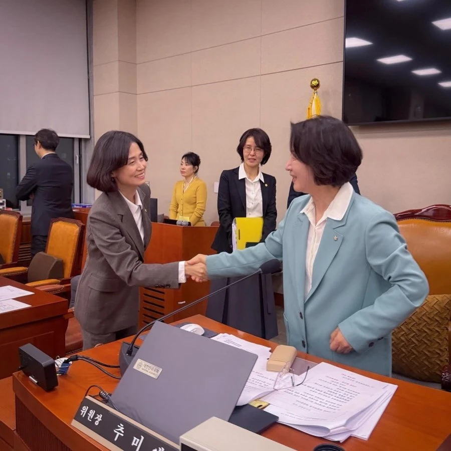 어제 올라온 투샷 너무 좋네요