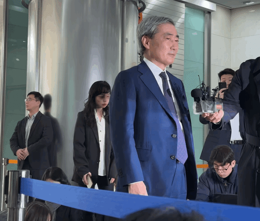 현재) 논란중인 한은 총재 근황 ㄷㄷ..jpg